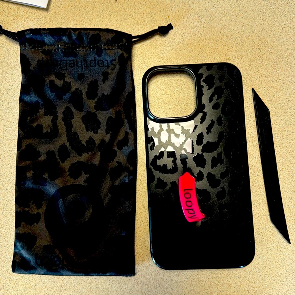 13 pro max black leopard loopy case.